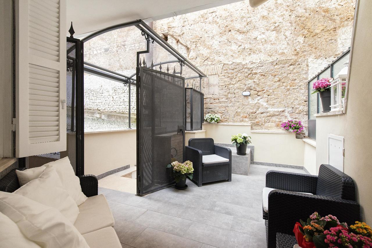 Canova Rooms In Spanish Steps Roma Eksteriør bilde
